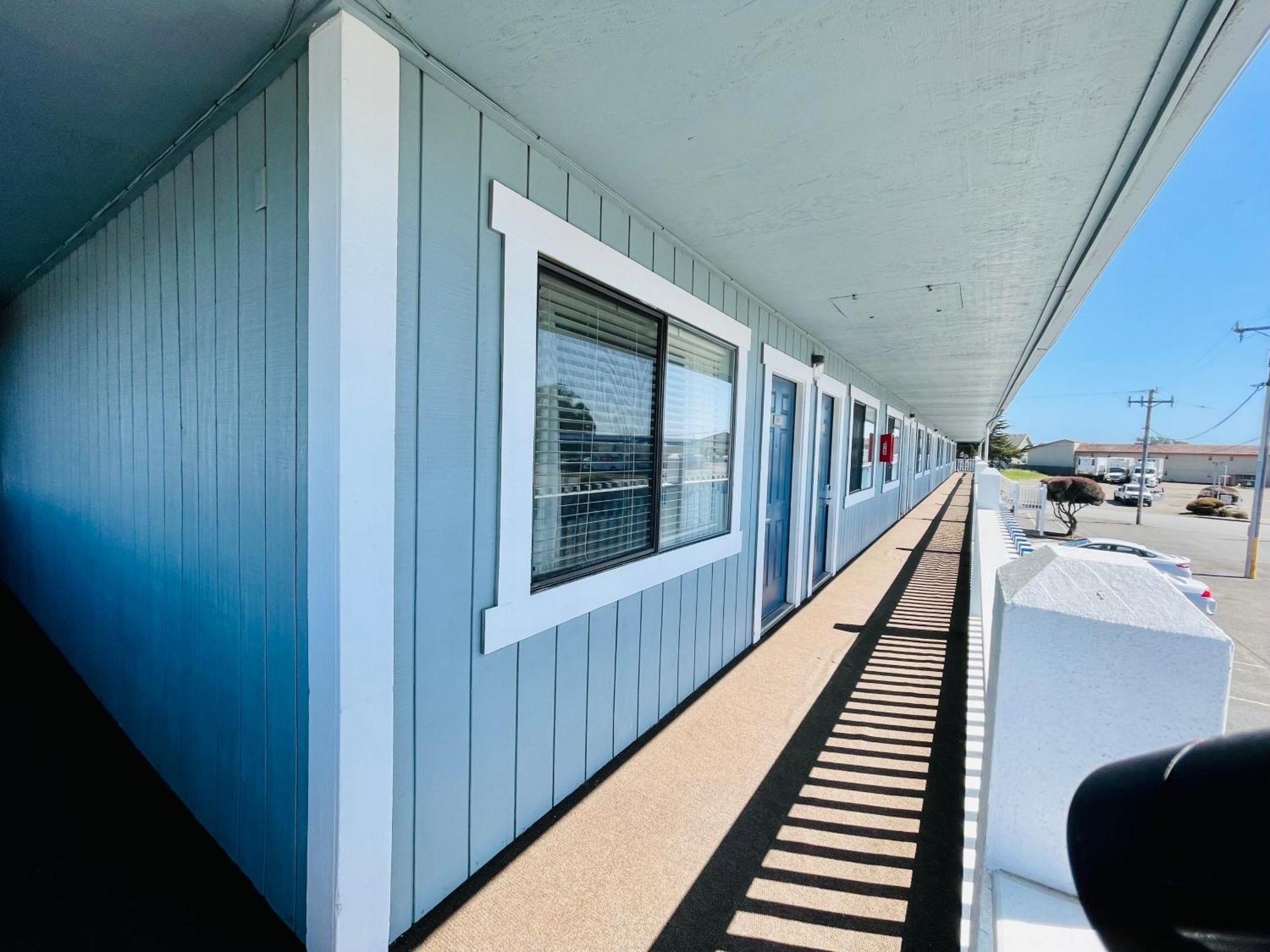 Seabird Lodge Форт Браг Екстериор снимка