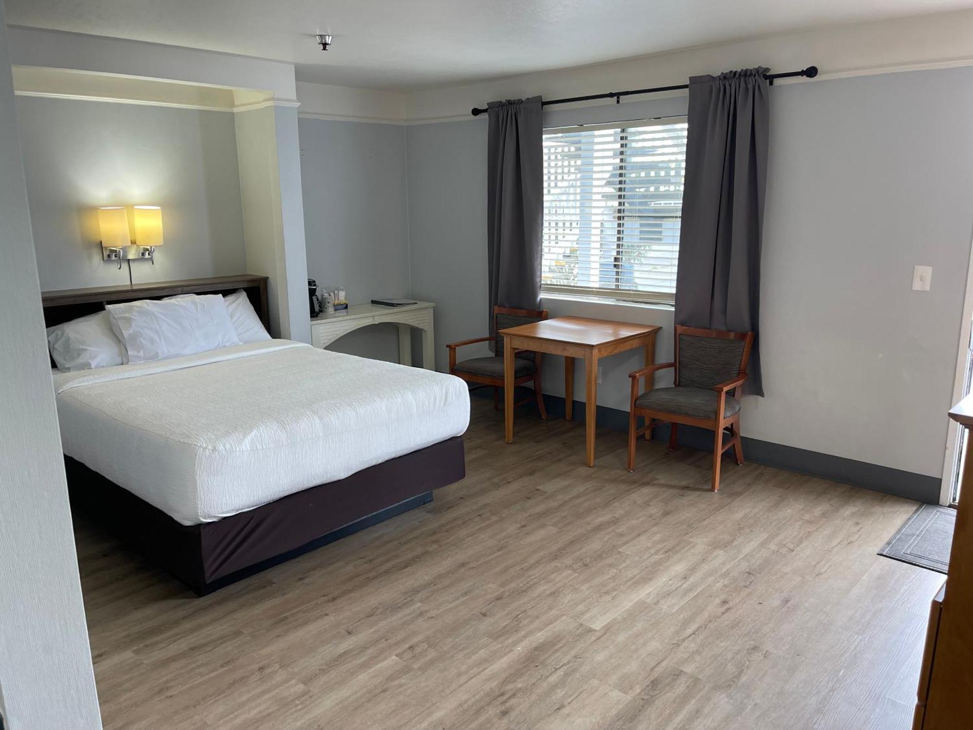 Seabird Lodge Форт Браг Екстериор снимка